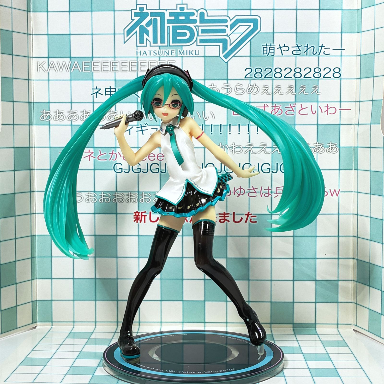 中古】初音ミク Lat式Ver. 1/8 フィギュア [グッドスマイルカンパニー