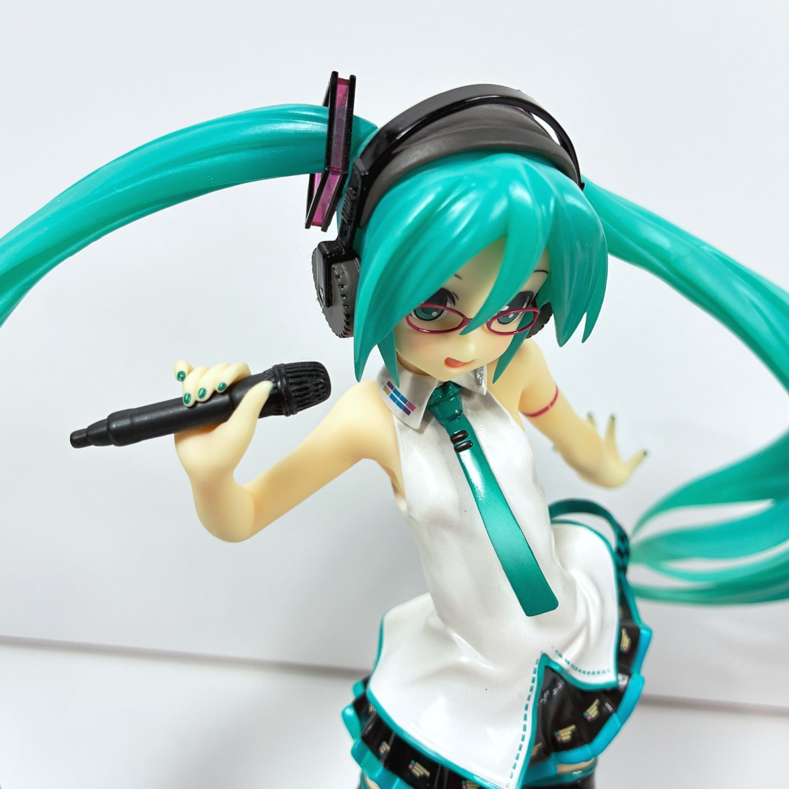 中古】初音ミク Lat式Ver. 1/8 フィギュア [グッドスマイルカンパニー