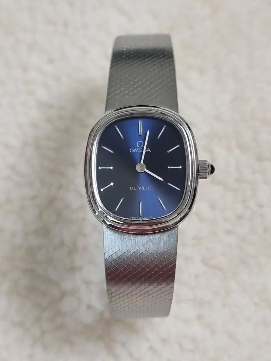 OMEGA オメガ デビル エリプス ダークブルー サンレイ 手巻き レディース ウォッチ 152,695円