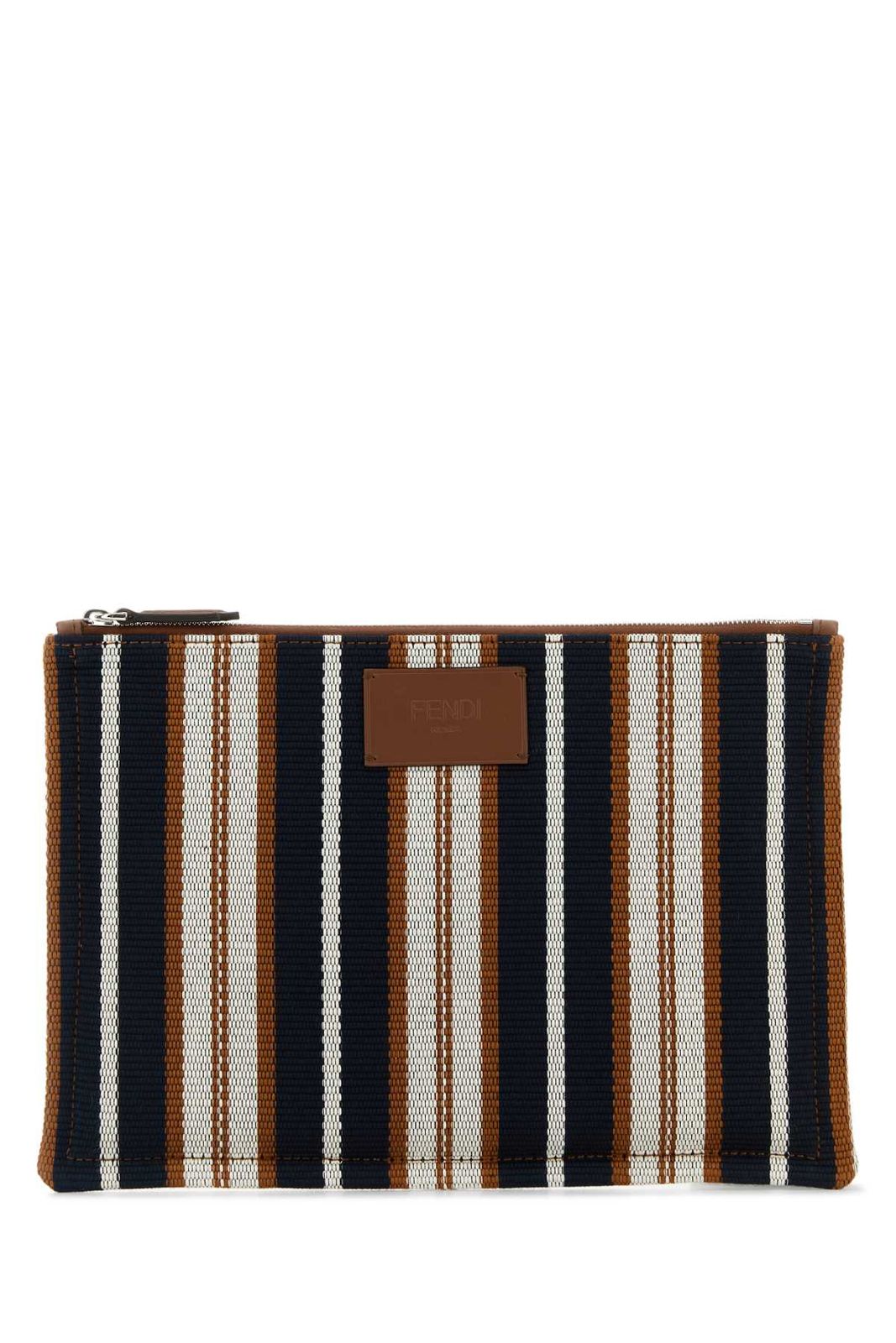 【新品・最安値】Fendi Flat pouch m canvas str/cov BLU MLC+DARK NUT+P 正規品 ボディバッグ・ウエストポーチ 44,915円