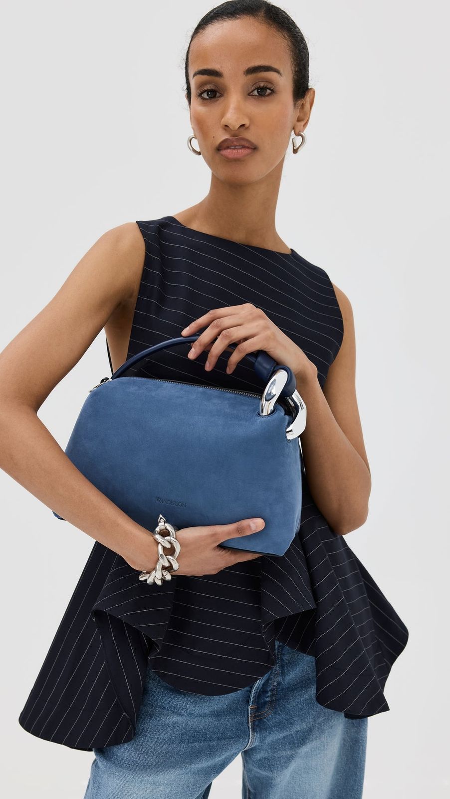 【新品・最安値】Jw Anderson The jwa puffy corner bag Black 正規品 ハンドバッグ