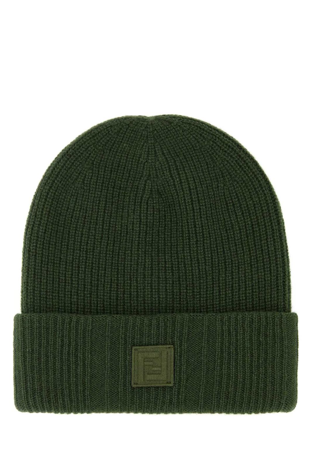 【新品・最安値】Fendi Beanie ff label VERDE 正規品 ニット帽・ビーニー