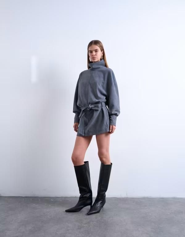 トップショップ レディース トップス ワンピース ウエストマーク ハイネック ミニ スエード Topshop real suede high neck cinched waist long sleev