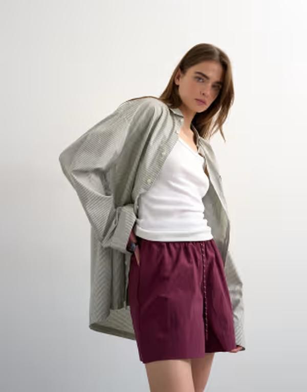 トップショップ レディース ボトムス ハーフパンツ・ショーツ ナイロン ショートパンツ Topshop nylon running shorts with inserties burgundy バーガ