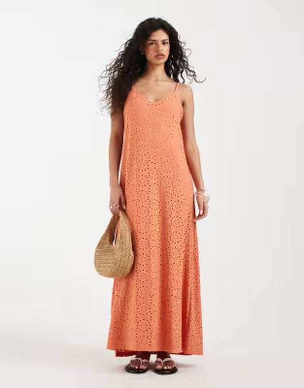 ヴェロモーダ レディース トップス ワンピース フラワー柄 ジャージー フラワー Vero Moda jersey floral eyelet camidaxi dress in orange Lan