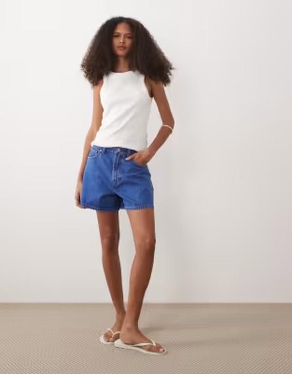 エイソス レディース ボトムス ハーフパンツ・ショーツ A ライン ショートパンツ デニム ASOS DESIGN denim longer aline shorts in bright Bromo
