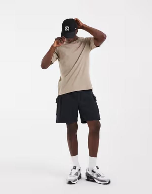 エイソス メンズ ボトムス ハーフパンツ・ショーツ スリムフィット ショートパンツ ジャージー ASOS DESIGN slim fit cargo jersey shorts in washed B