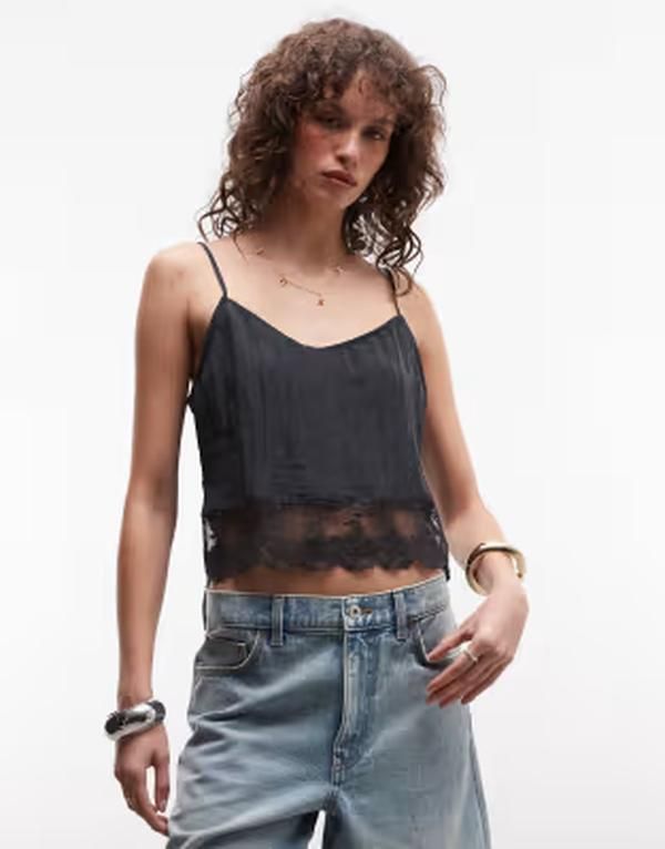 モンキ レディース トップス シャツ レーストリム サテン レース Monki crinkle satin cami top with lace trim Black ブラック