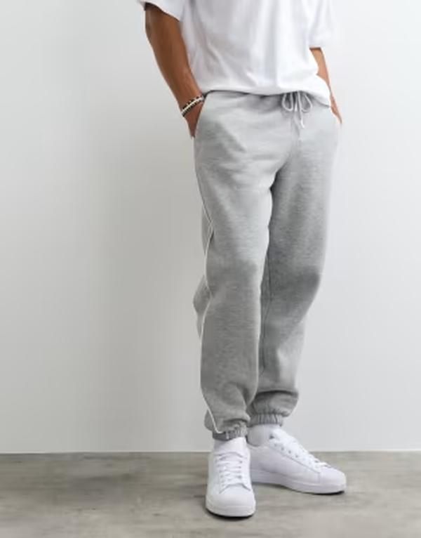 エイソス メンズ ボトムス カジュアルパンツ スウェットパンツ ASOS DESIGN cuffed sweatpants with piping in heather Gray Heather グレ 13,831円
