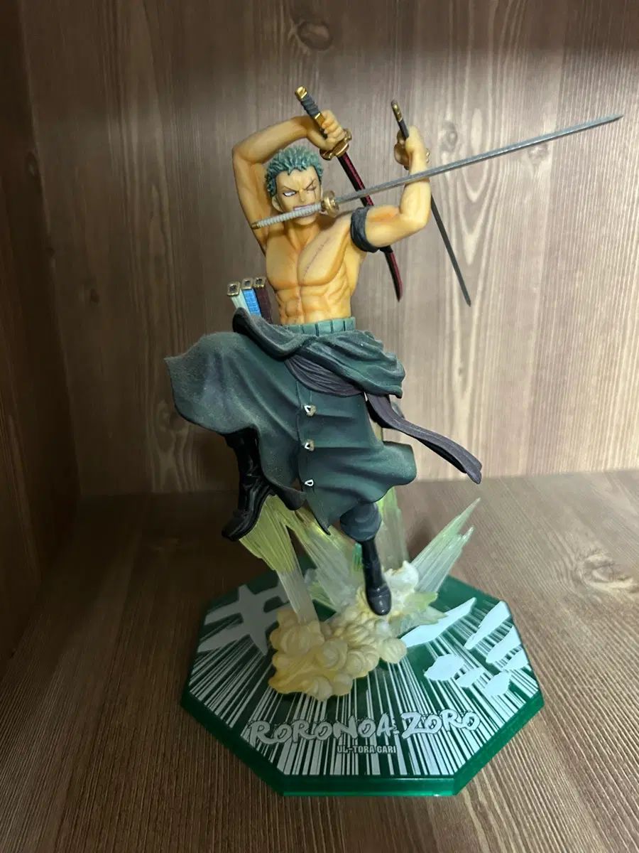 ONE PIECE ゾロ フィギュア 12,671円