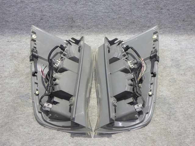 ステップワゴン スパーダ テールレンズ 左右 RK5/6 前期 P8896 J0 LED