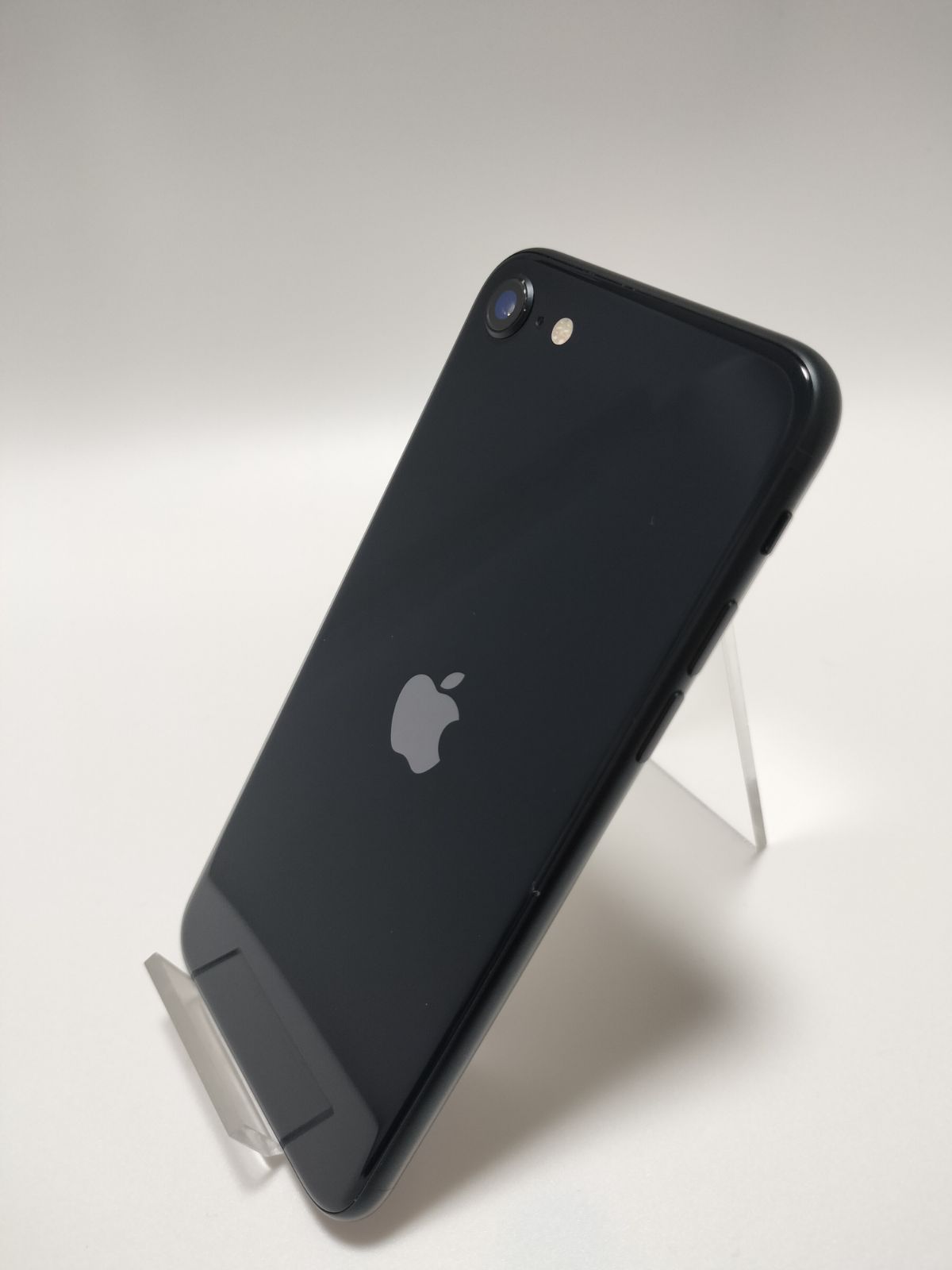 iPhoneSE3 128GB SIMフリー バッテリー90％ 整備保証付き 本体 中古 ミッドナイト 目立った傷や汚れなし【497】