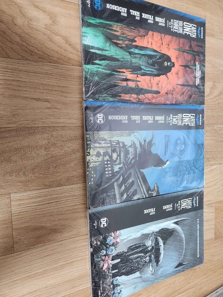 dc コミックス バット アースONE 1 3 未開封