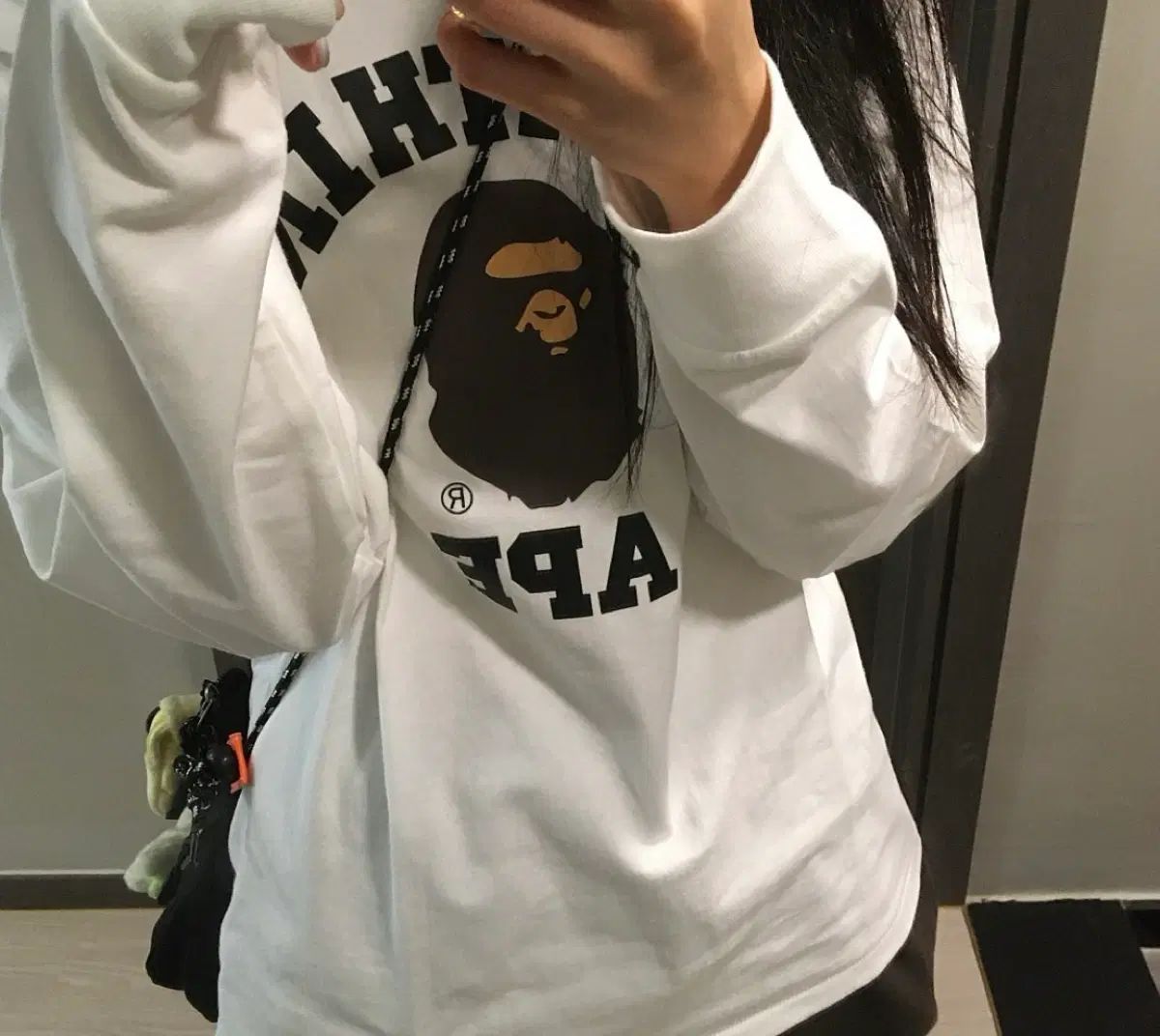 A BATHING APE アベイシングエイプ カレッジ ロングスリーブ Tシャツ 白