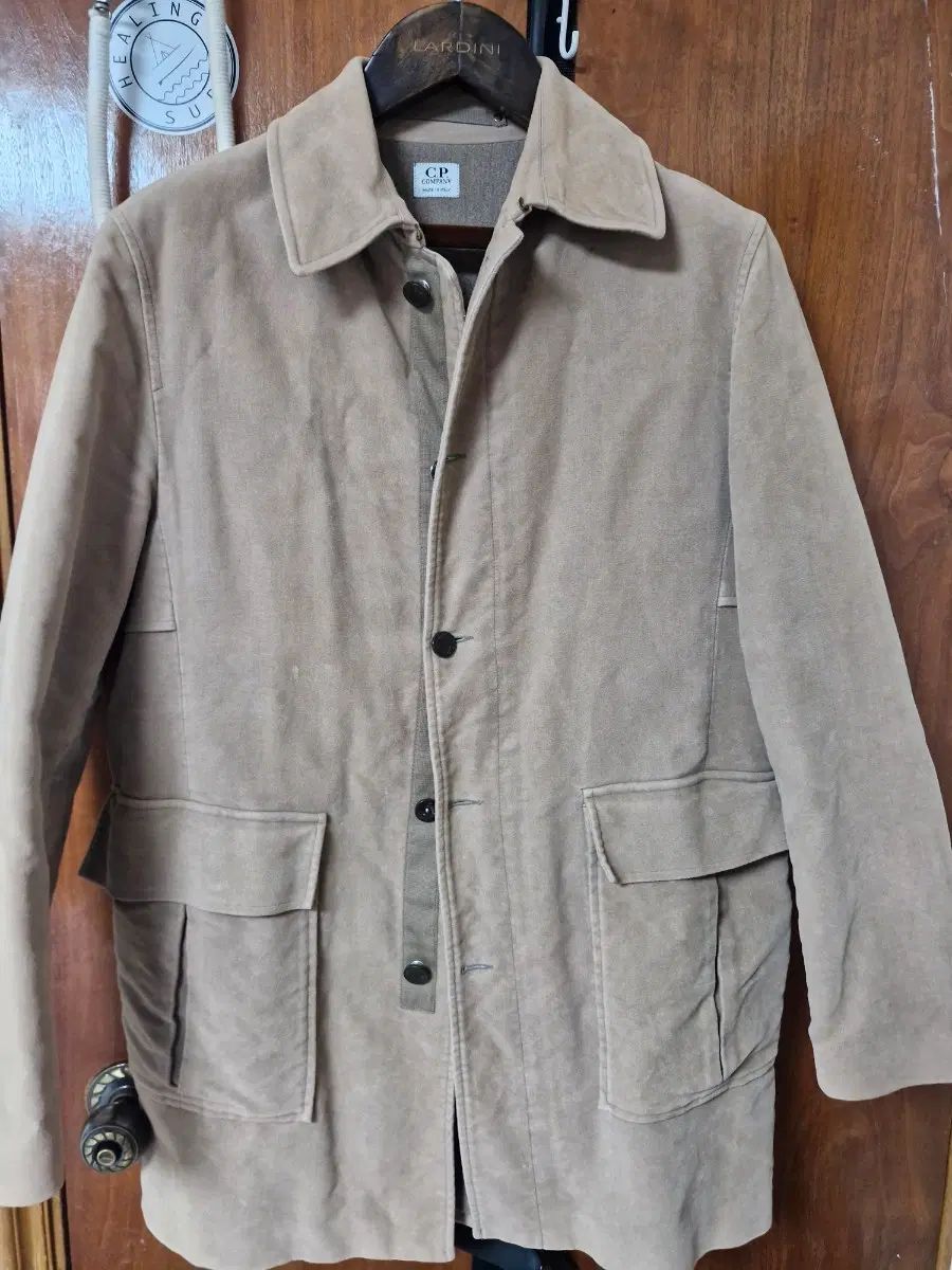 C.P. COMPANY シーピーカンパニー モールスキン コート 26,725円