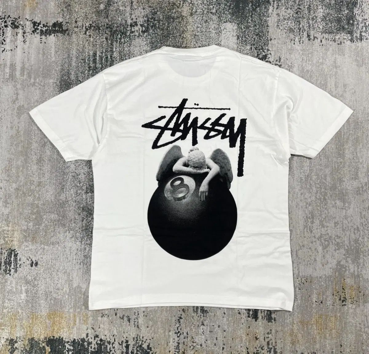 STUSSY 8ボール エンジェル 半袖Tシャツ 白