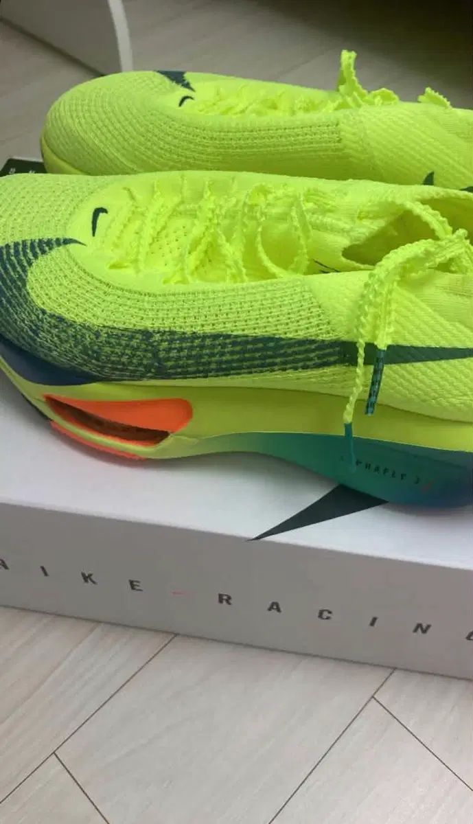新品) NIKE ナイキ エア ズーム アルファフライ ネクスト% 3 ボルト