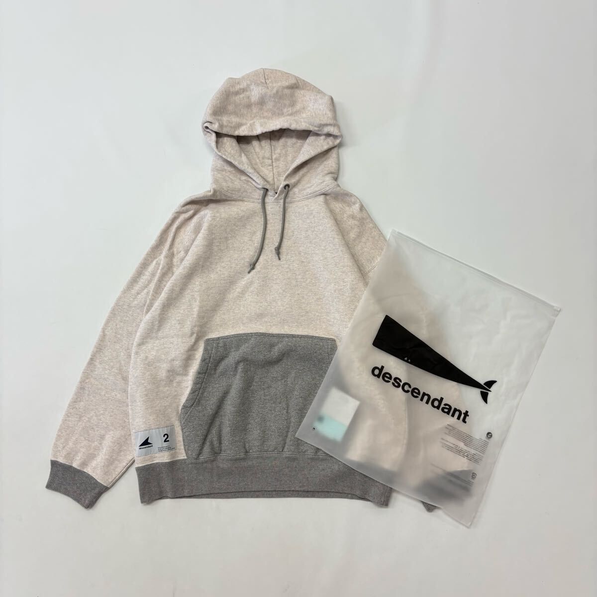 未使用 DESCENDANT ディセンダント BB HOODY フーディー スウェットシャツ 製品染め GRAY サイズ 2 定価36,300円 80717 0120 15,124円