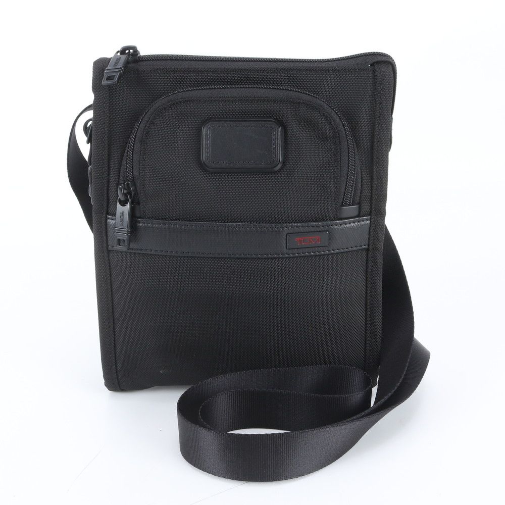 極美品 TUMI トゥミ トレーサータグ付 22110D2 レザー ショルダーバッグ 斜め掛け メッセンジャー ビジネス メンズ MNE EM34-8【中古】