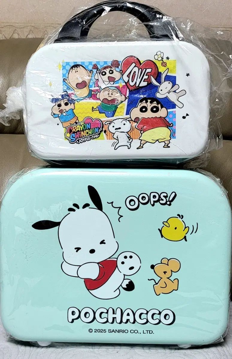 クレヨンしんちゃん ミニキャリーケースポーチ / ポチャッコ ミニキャリーケース (新品)