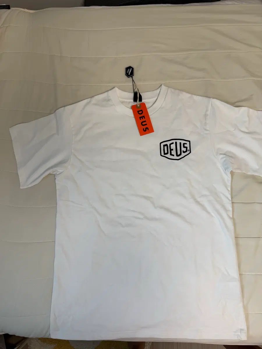 DEUS EX MACHINA デウスエクスマキナ 半袖Tシャツ 白