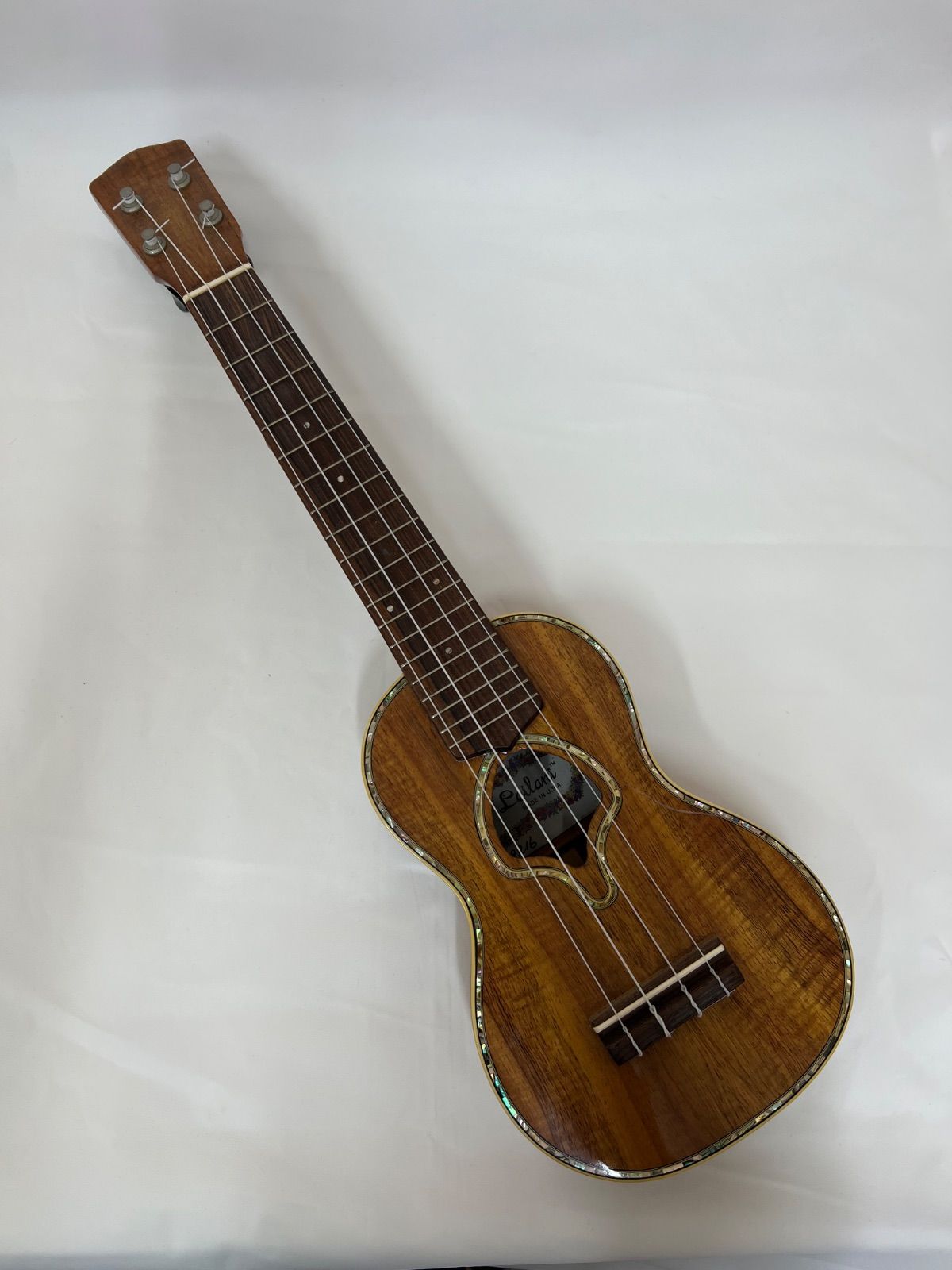 希少　Leilani レイラニ ウクレレ MADE IN U.S.A. ハワイアン 木製 4弦