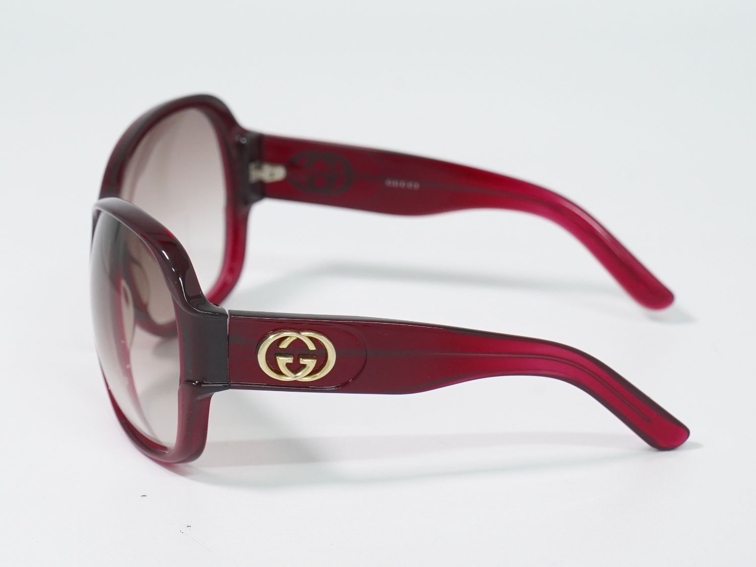 グッチ GUCCI サングラス インターロッキングG 本物 グッチ GUCCI インターロッキングG サングラス プラスチック