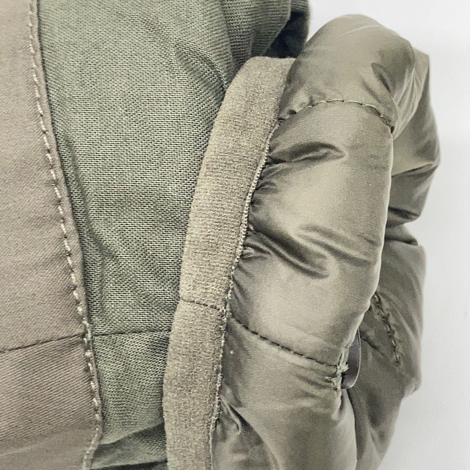 WOOLRICH ウールリッチ 1702151 カーキ ラビットファー ナイロン