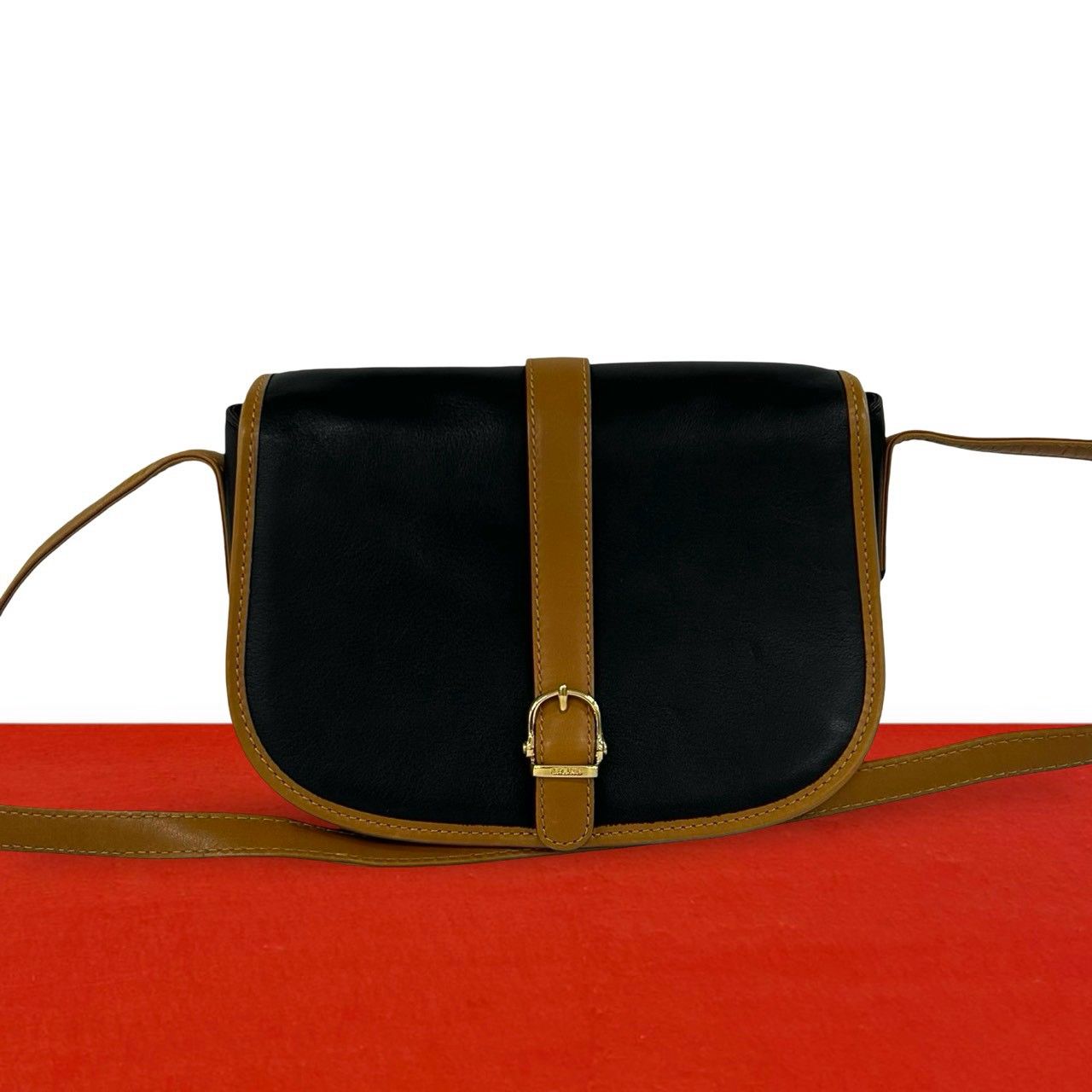 極 美品 希少品 CELINE セリーヌ ヴィンテージ ロゴ 金具 レザー 本革 ショルダーバッグ サコッシュ ポシェット ブラック 黒 35018