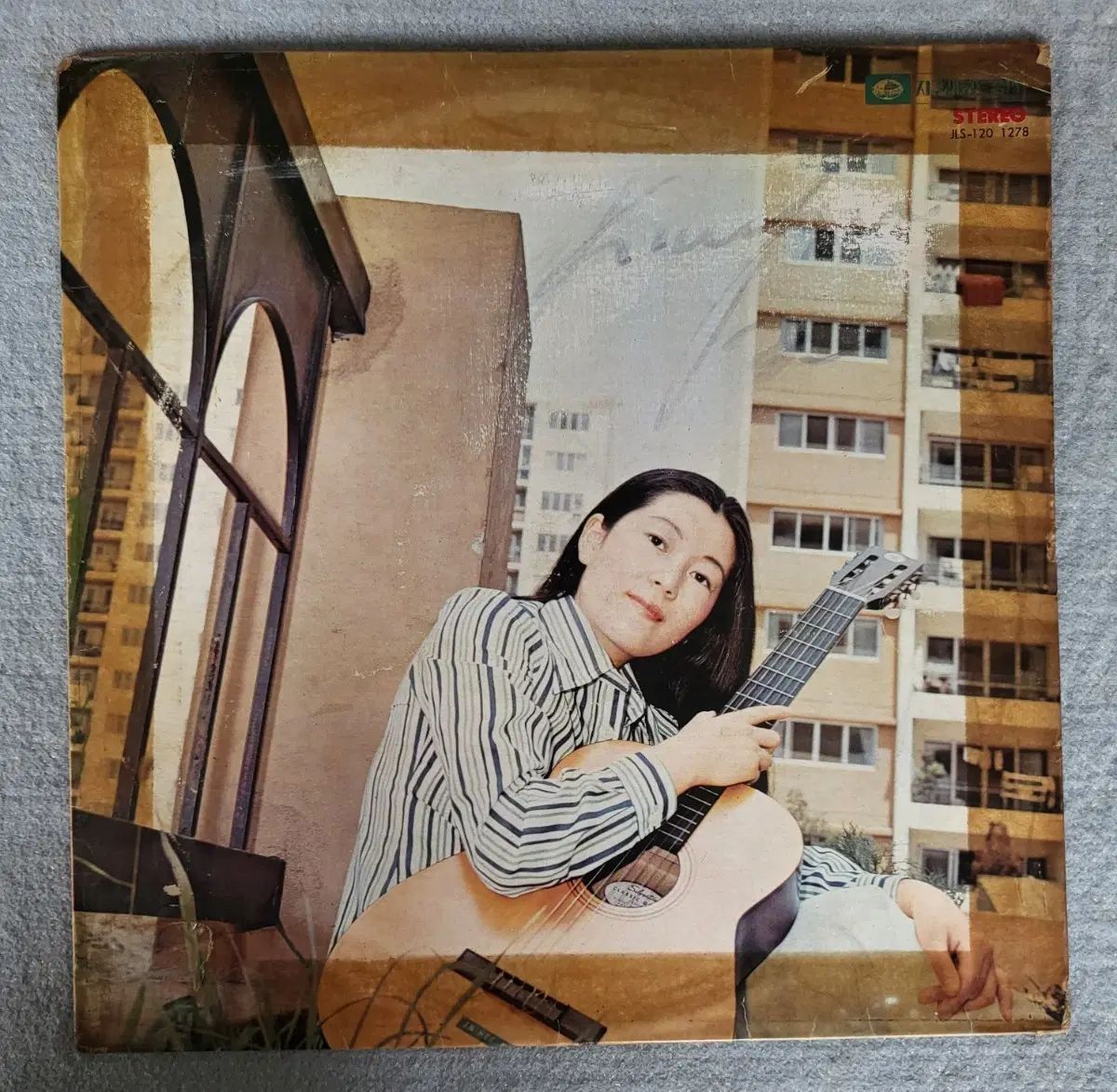 LP パク・インヒ (恥ずかしがり屋 (三愛/ふるさとの海) 1977 年 早い