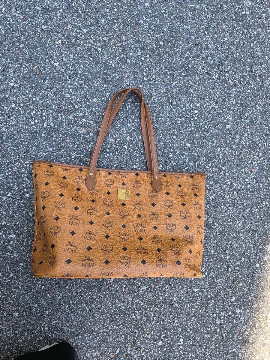 MCM ビセトス ショッパーバッグ ブラウン