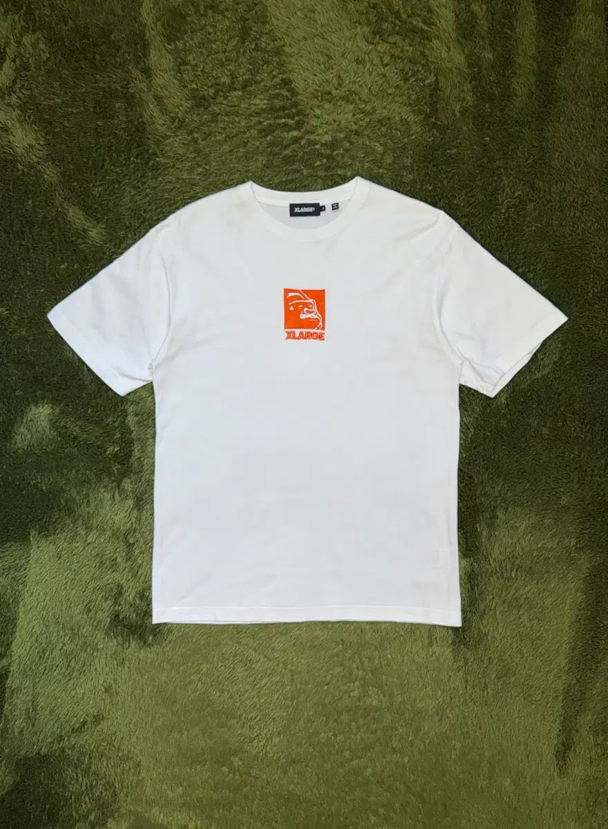 L Xlarge エックスラージ 엠브로イデリー ロゴ Tシャツ 白