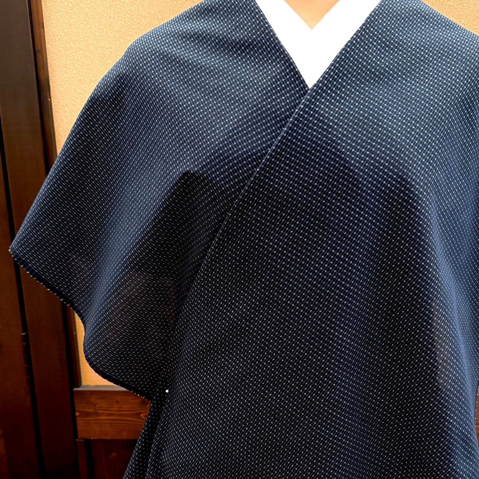 着物　綿薩摩　手織絣　正藍染　広巾全面ポツ絣　本さつま　永江明夫　東郷織物　1240