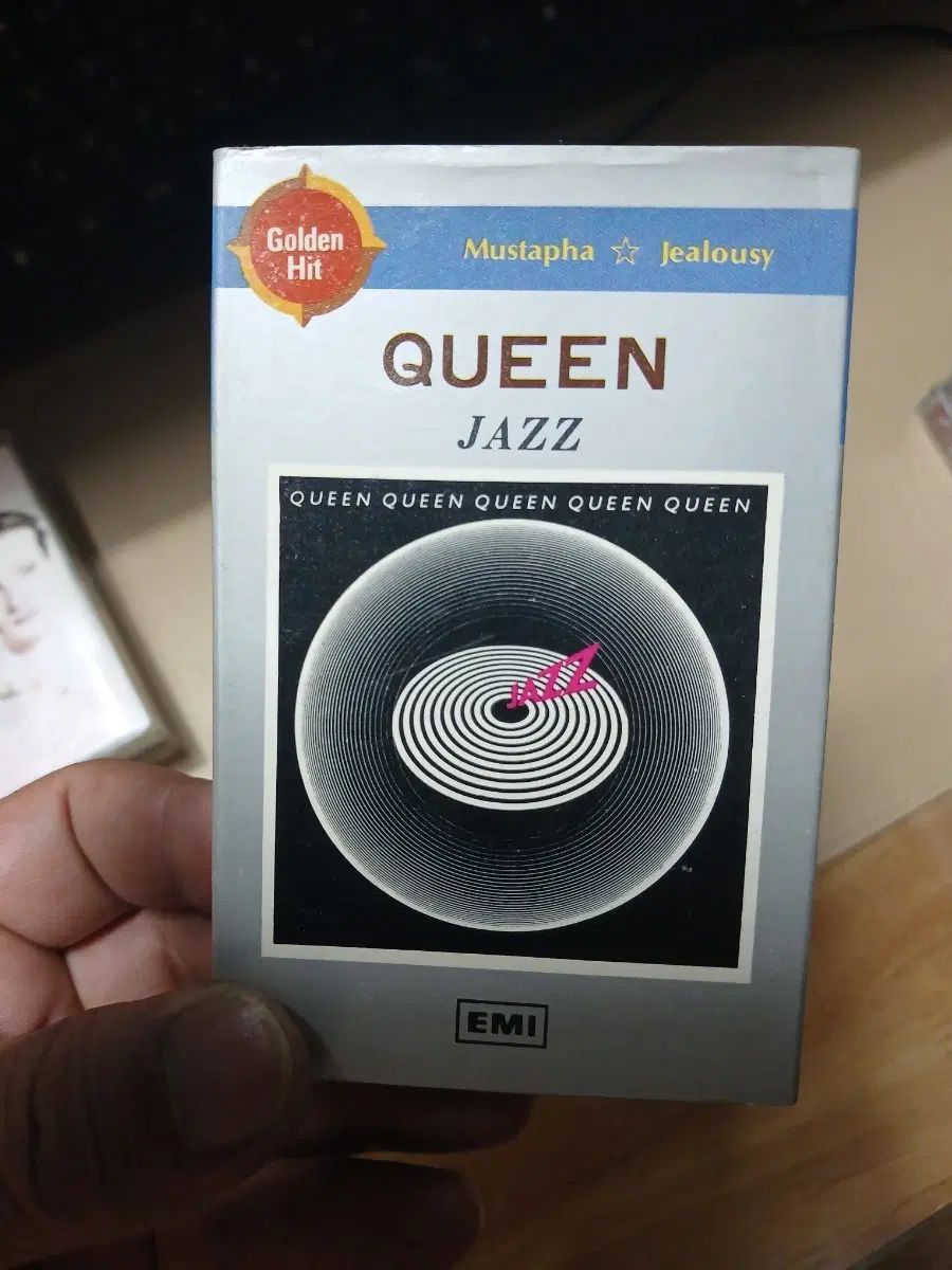 QUEEN JAZZ アルバム
