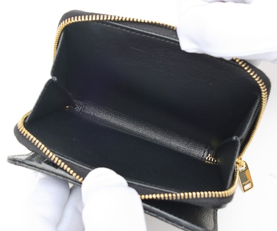 サンローラン / SAINT LAURENT カサンドラ マトラッセ コンパクト