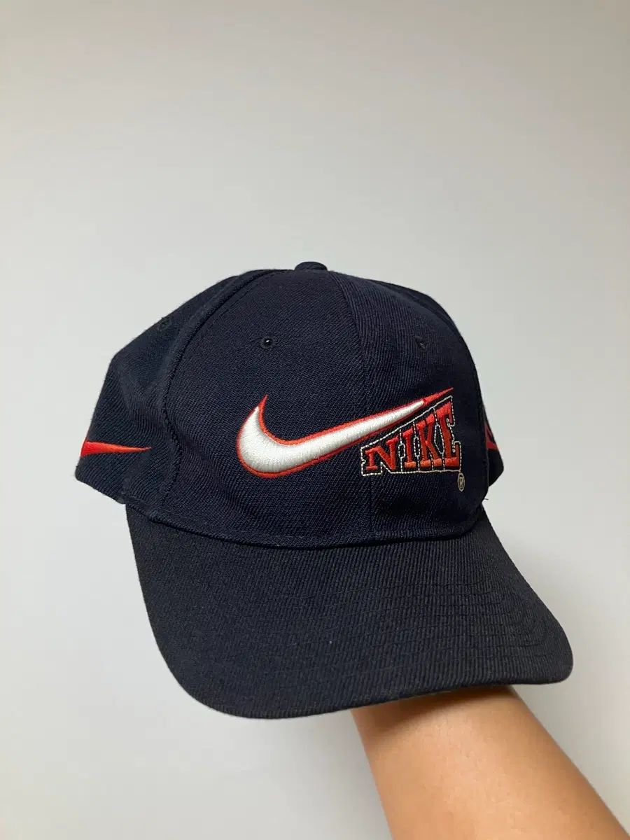 オールド NIKE ヴィンテージ NIKE オールド キャップ 帽子 メイドイン USA