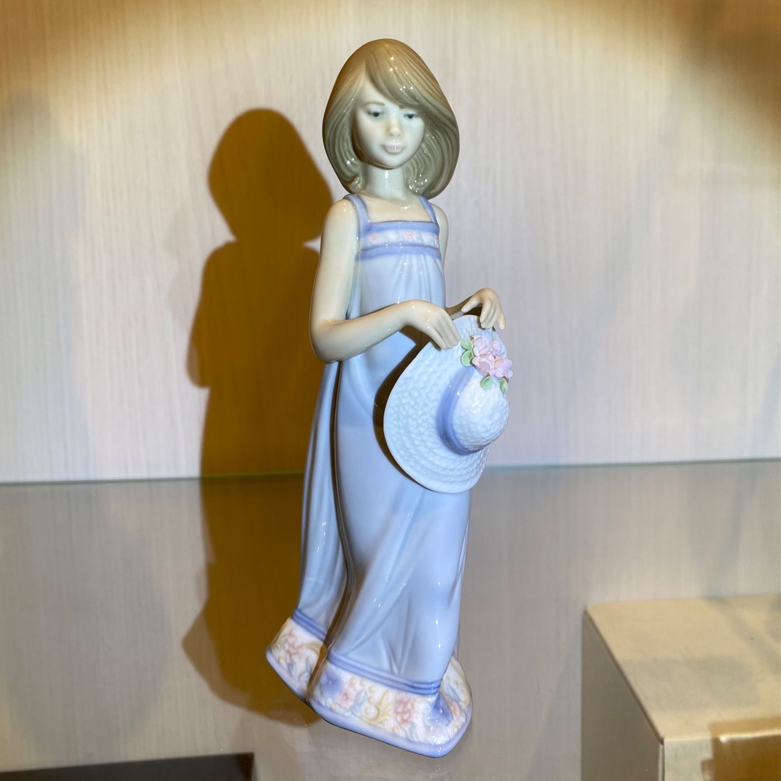 LLADRO 私のことも忘れないで　h19.5cm 新キ8-0808☆