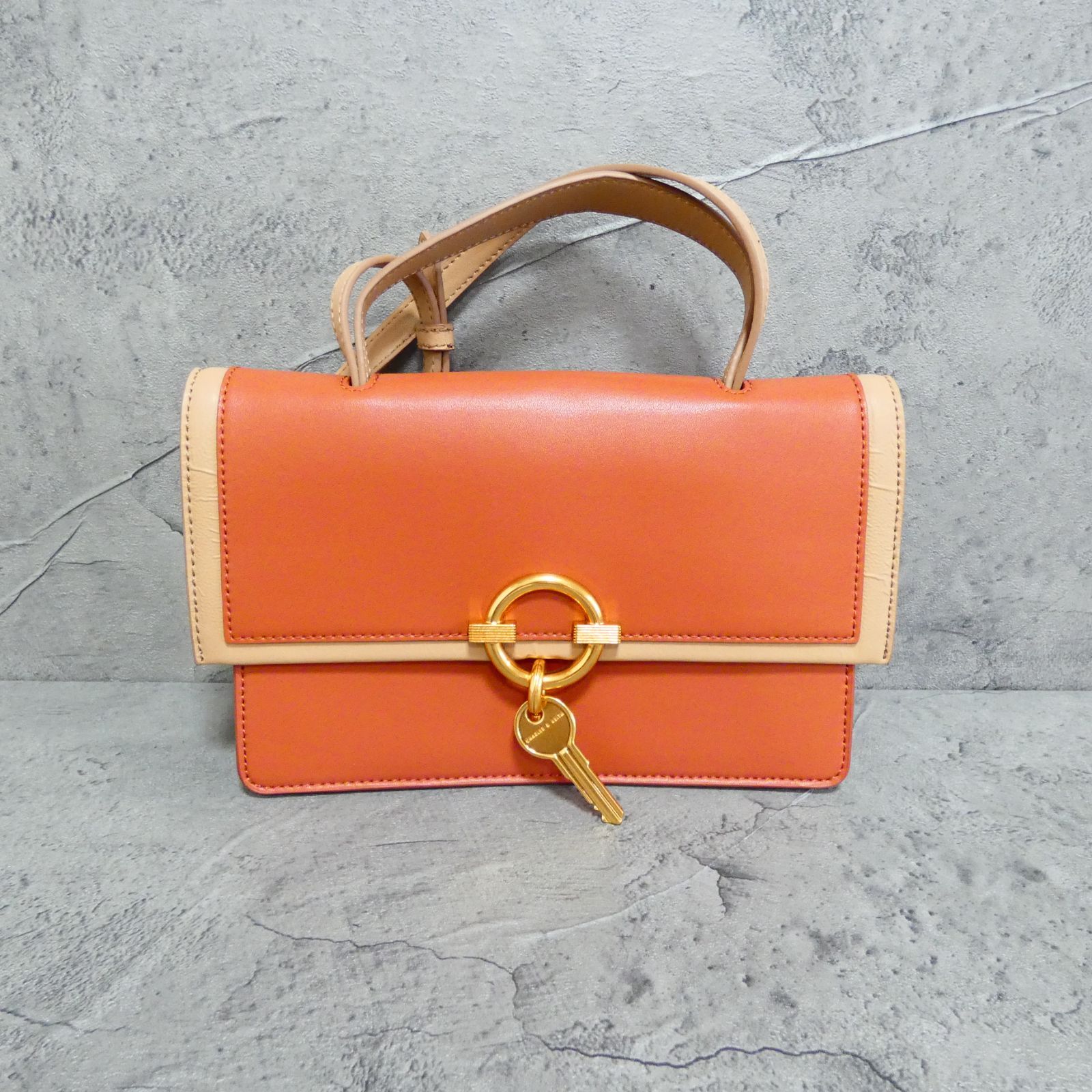 美品】チャールズアンドキース 2wayショルダーバッグ ハンドバッグ 