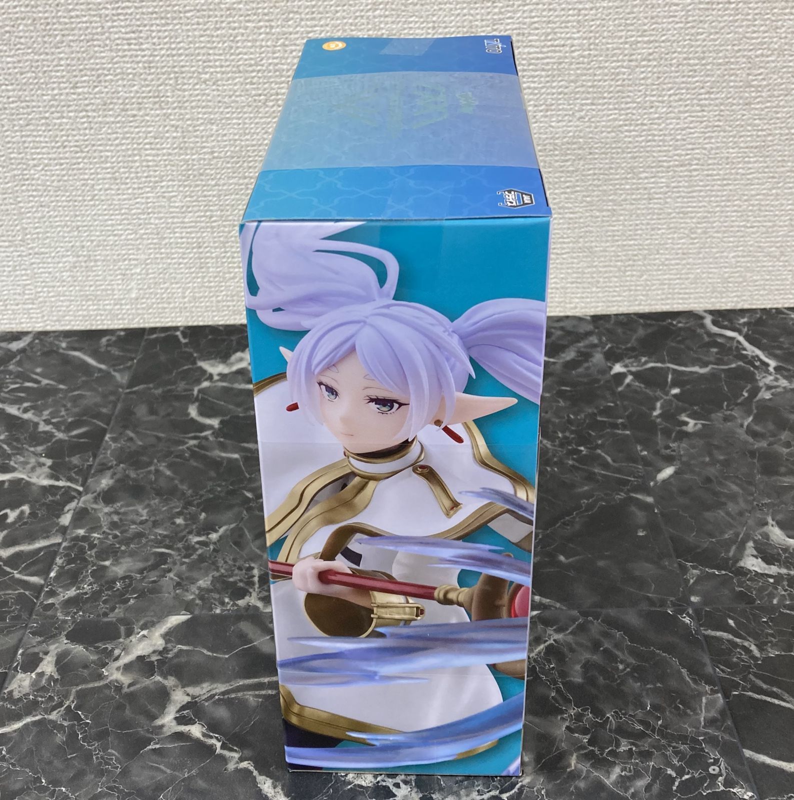 27. 【店舗併売品】 葬送のフリーレン AMP+ フリーレン フィギュア ※未