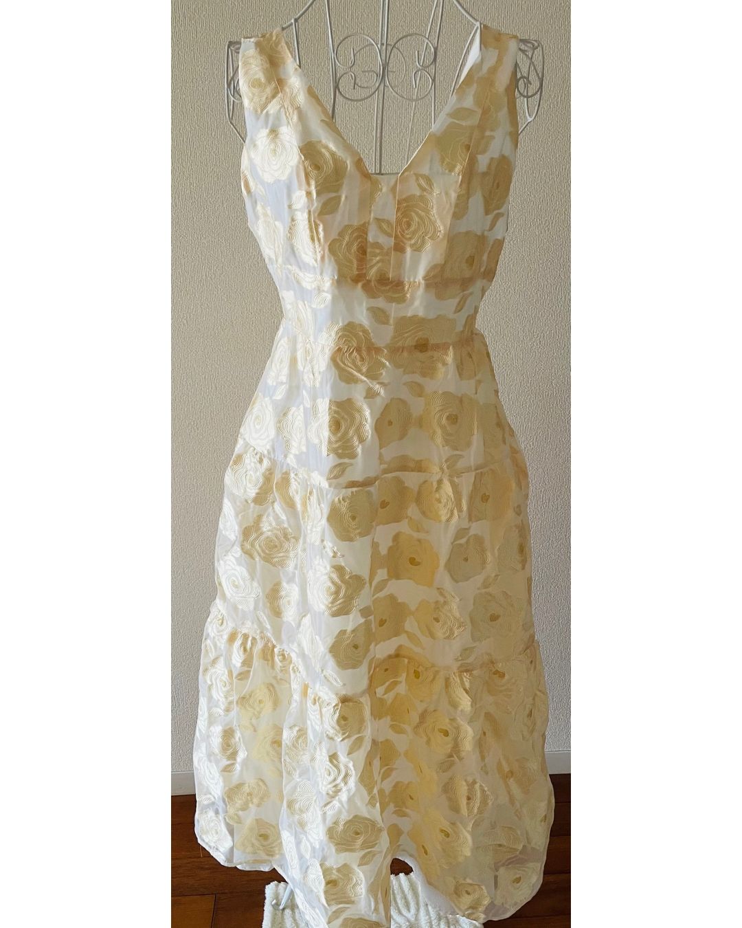 https://assets.mercari-shops-static.com/-/large/plain/2JV6MTgdyMBY7oWViTyq2q.png@jpg