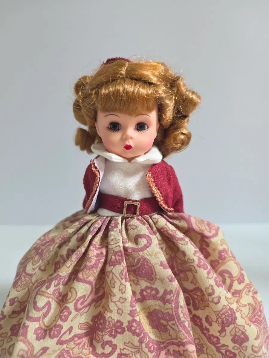 小さなアリス Jo マダムアレキサンダー ぬいぐるみ 9,040円