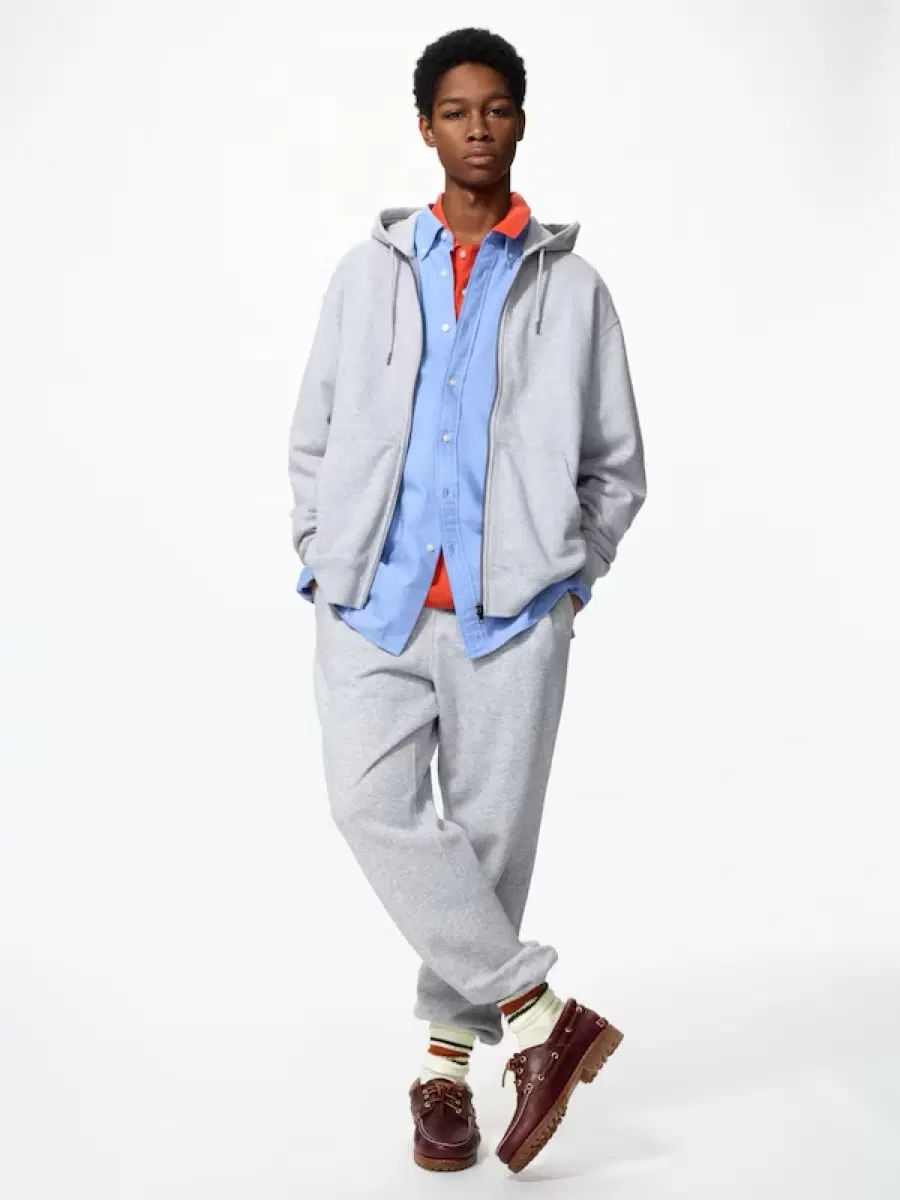 新品 UNIQLO(ユニクロ) スウェットパンツ ブラック ネイビー L