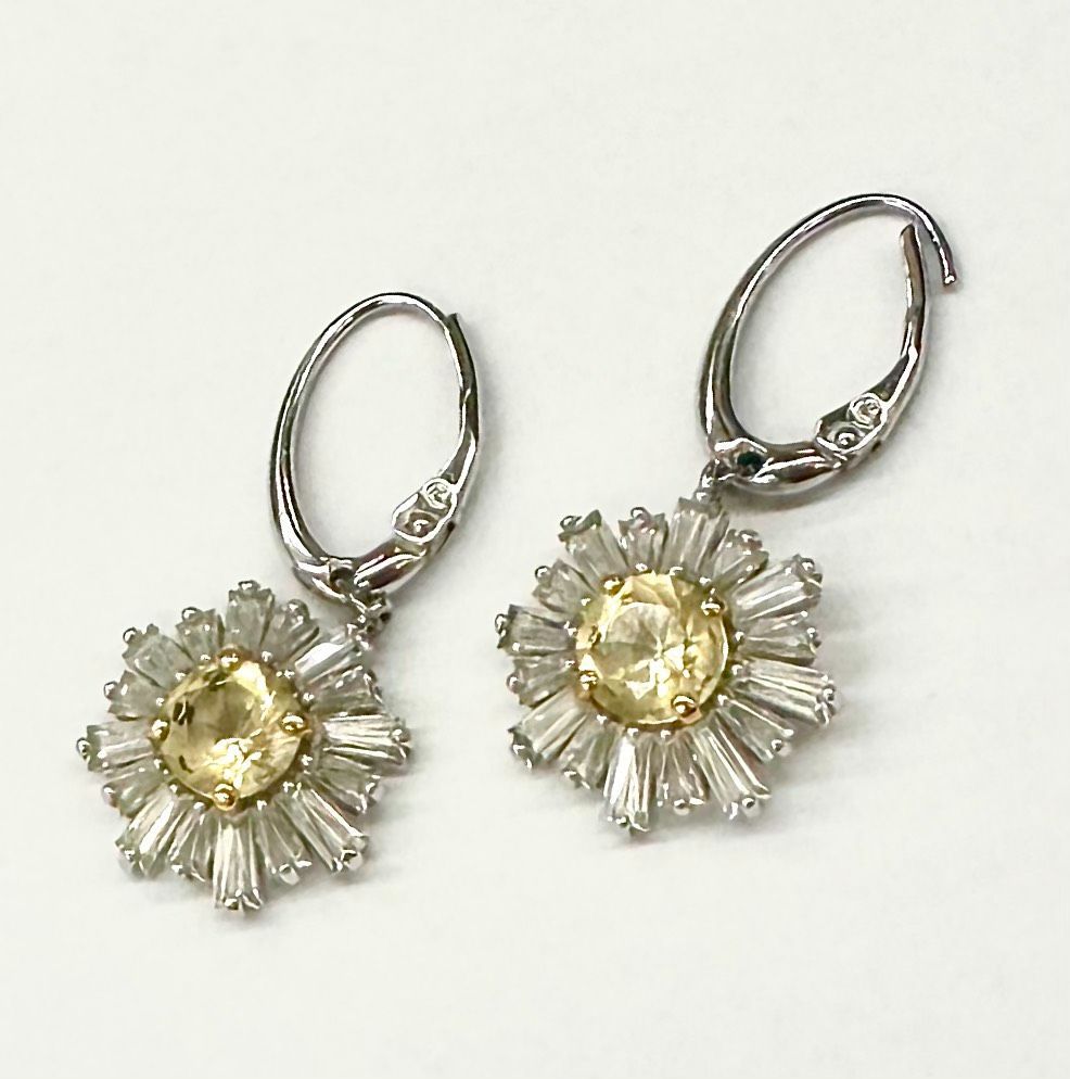 亘】Swarovski Sunshine Pierced Earrings, Yellow, Gold-tone plated