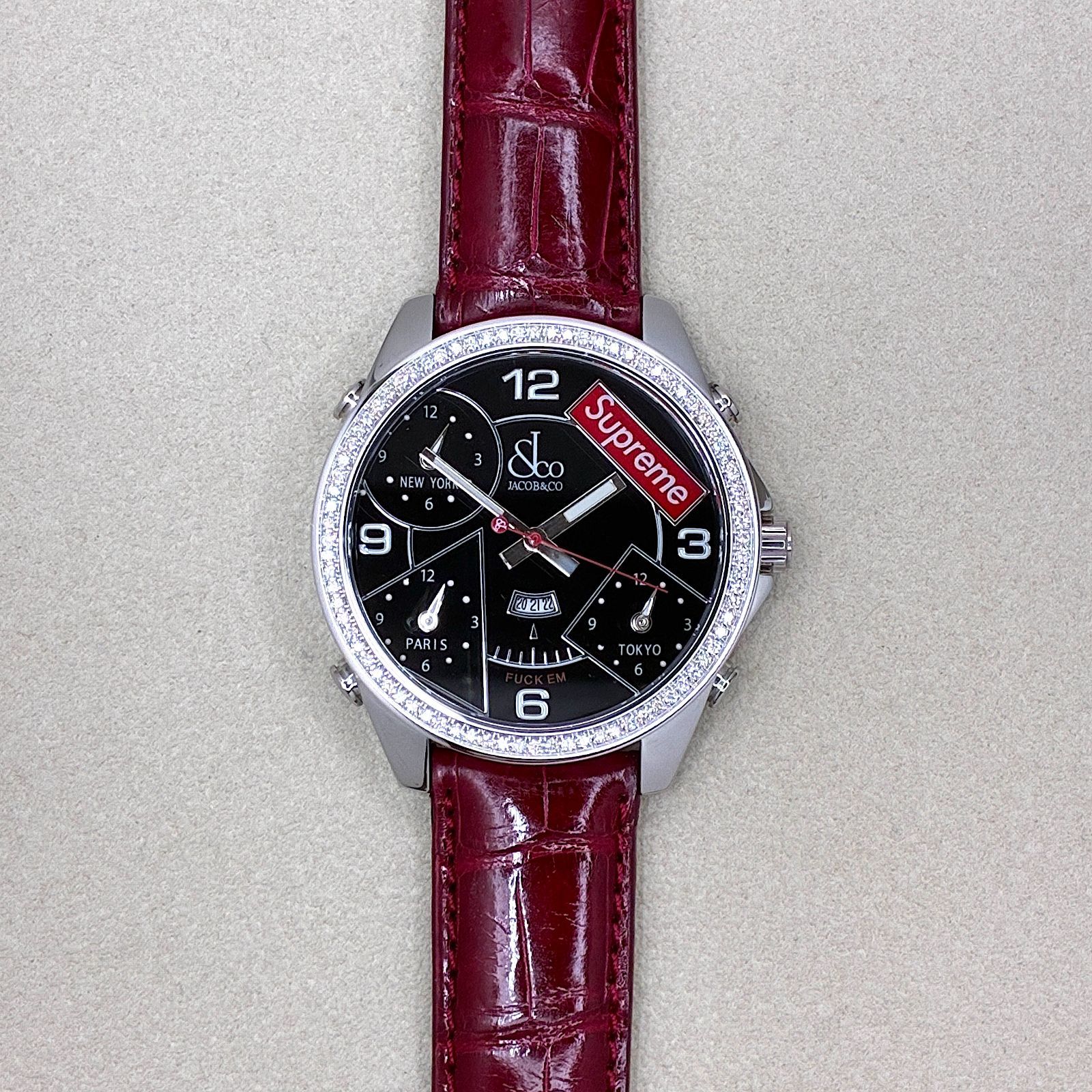 JACOB&CO ジェイコブ 5タイムゾーン 47mm クォーツ ダイヤモンドカスタム（社外）4ゾーン表示ベゼル・ブラック文字盤・針・バックル 腕時計
