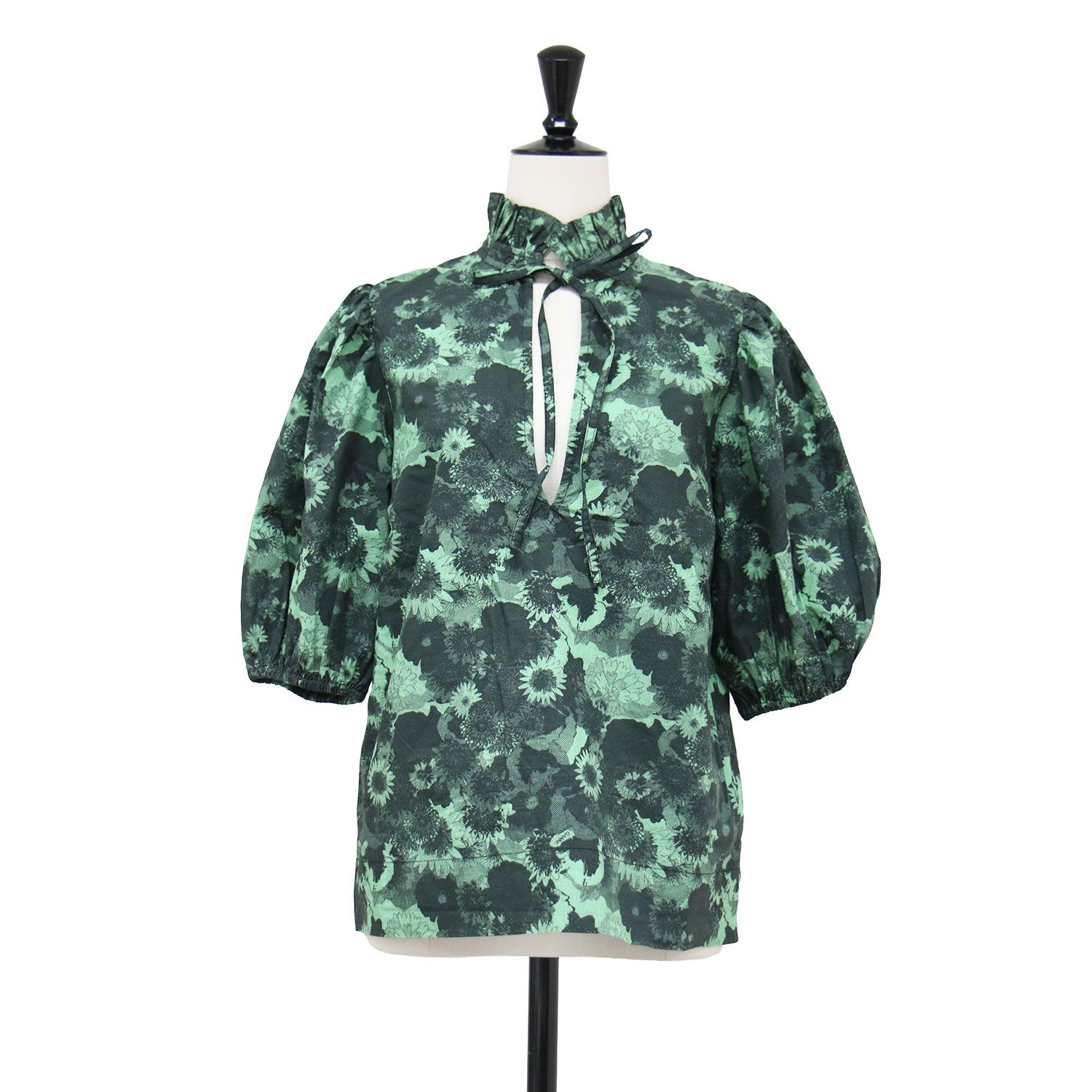 GANNI ガニー ブラウス グリーン 34(XS) 23秋冬 コットン ボタニカルプリントブラウス シャツ 半袖 パフスリーブ フリルカラー 花柄 トップス カットソー【レディース】【中古】 6,961円