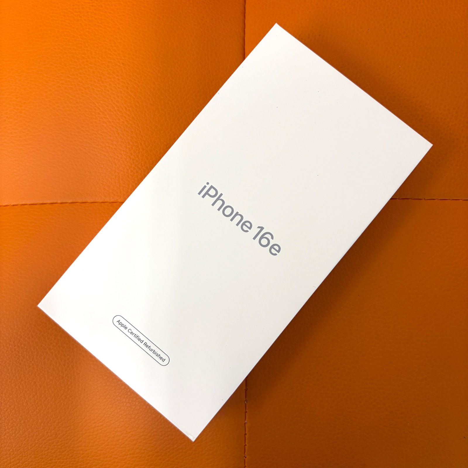 【新品未開封】iPhone 16e 128GB ブラック FD1Q4J/A Apple認定整備済製品