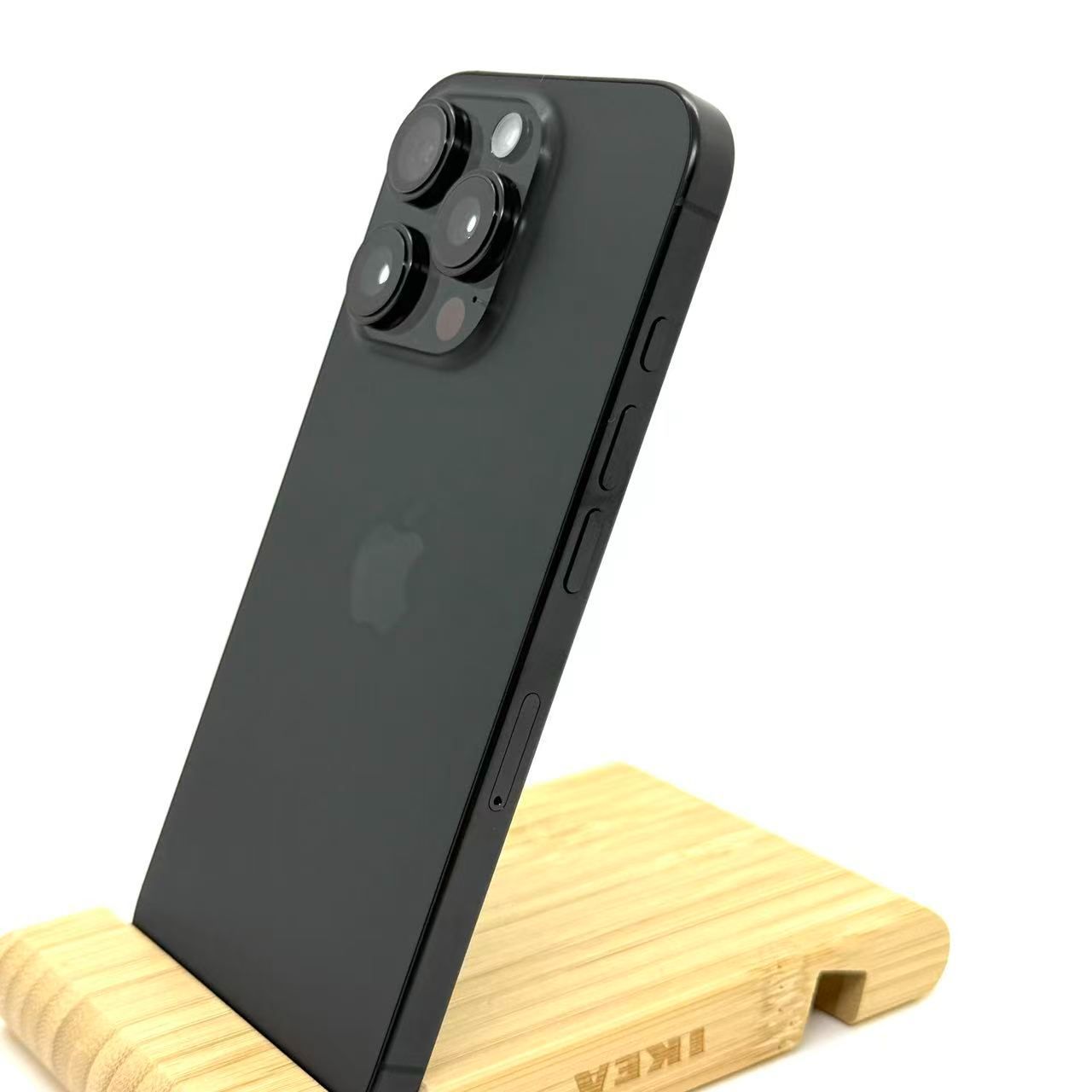 [中古品Aランク]iPhone 16 Pro 256GB ブラックチタニウム SIMフリー [MYN03J/A]　スマホ本体　電池最大容量90％以上