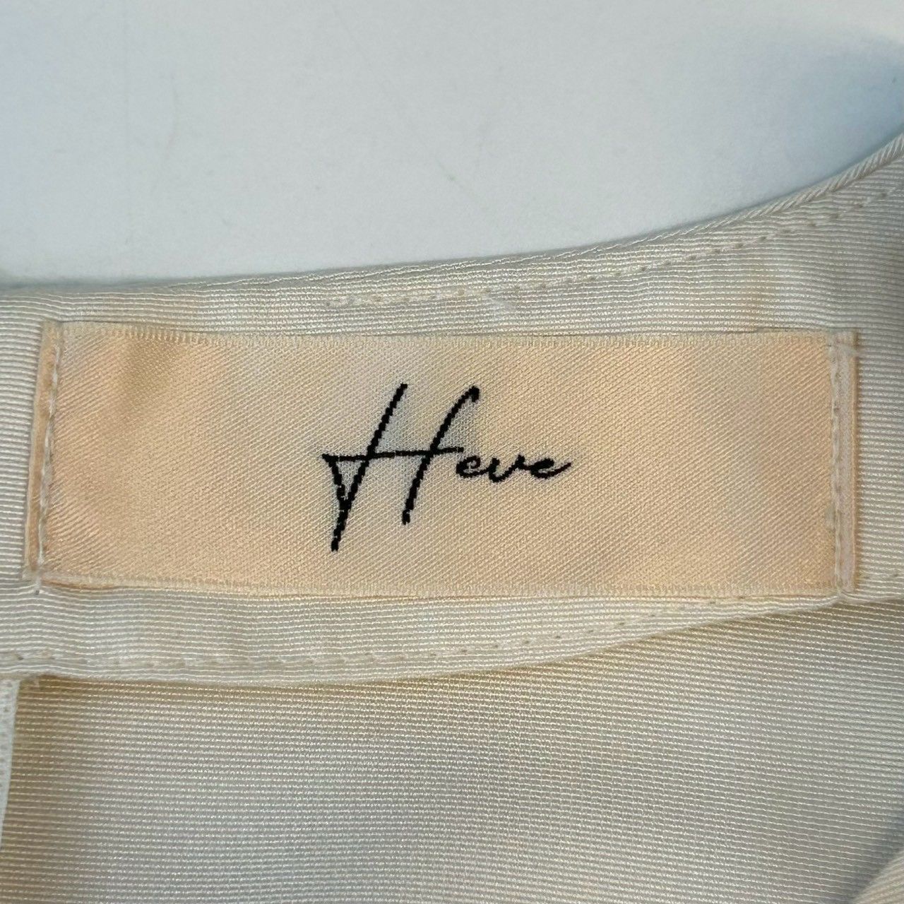 新品 未使用 タグ付き Heve ヘイヴ Cut off shoulder BL カットオフ
