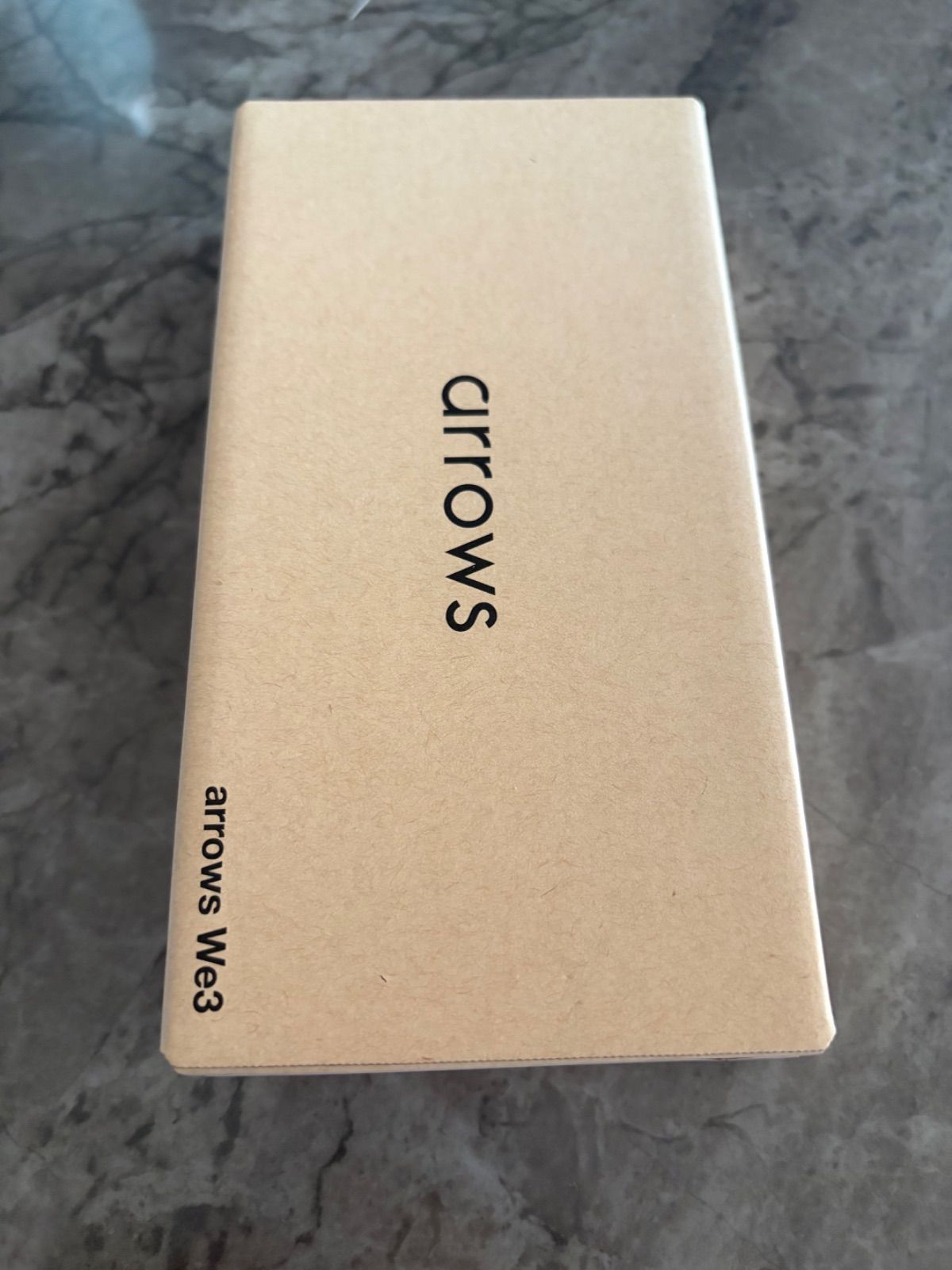 docomo FCNT arrows We3 F-52G ブラック 17,612円