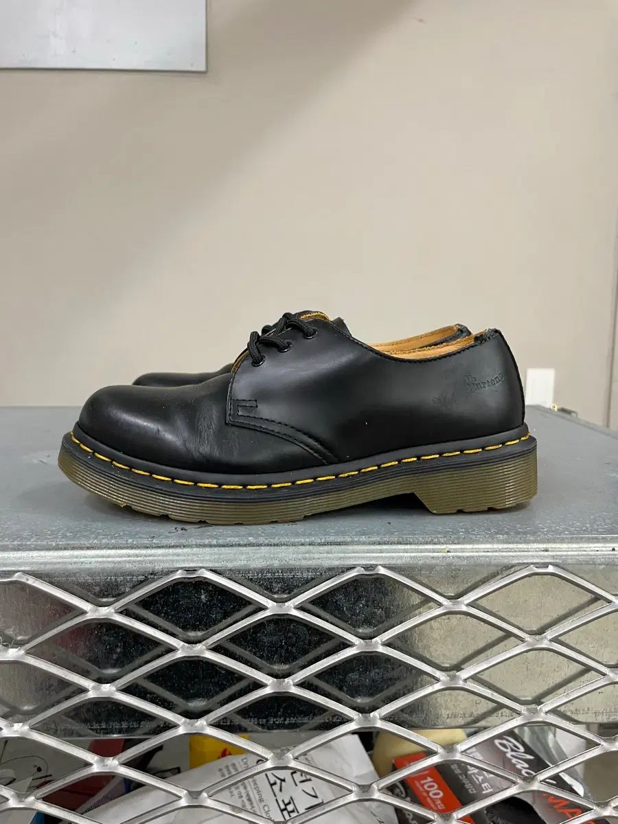 DR. MARTENS 1461 スムース ブラック UK4 (gr-5892)